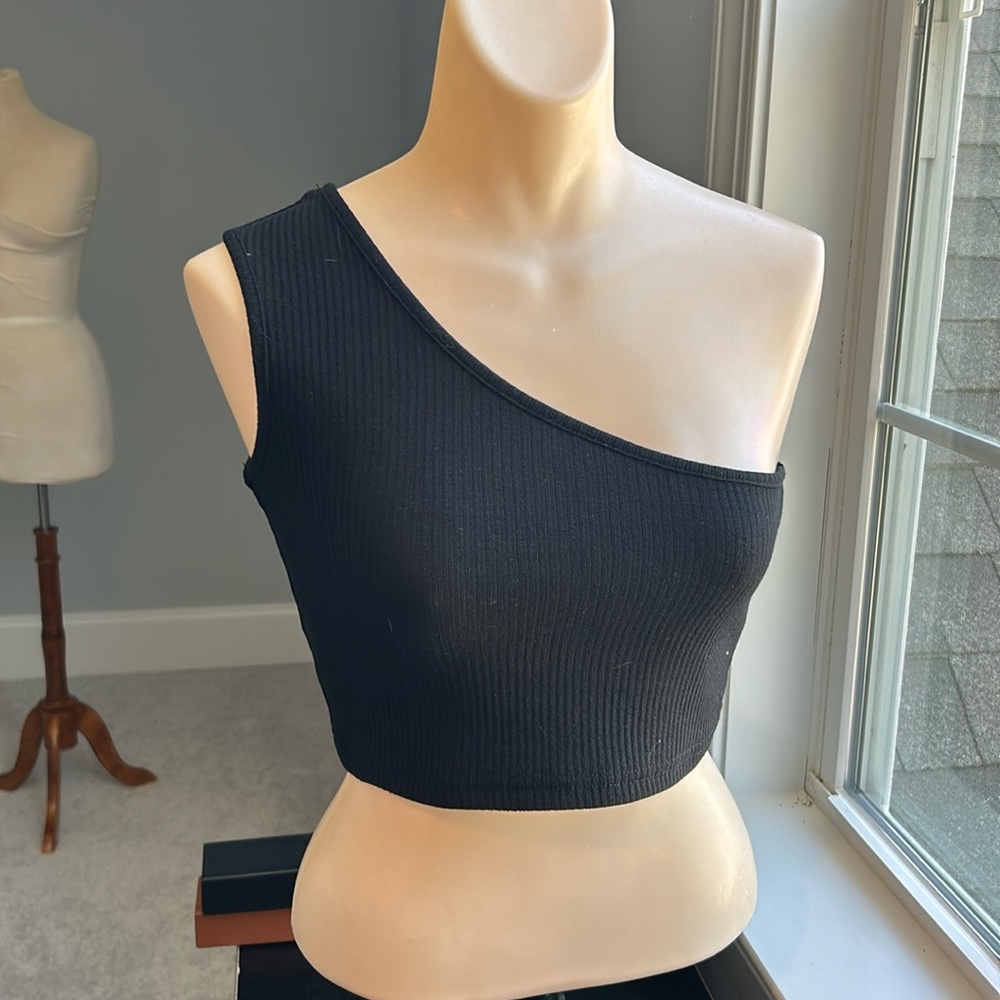One shoulder Crop Top